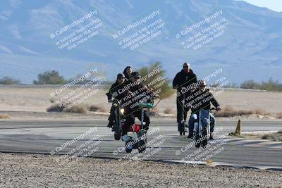 media/Dec-04-2025-Racers Edge (Thu) [[5ebc9f124d]]/1-Track Walk/